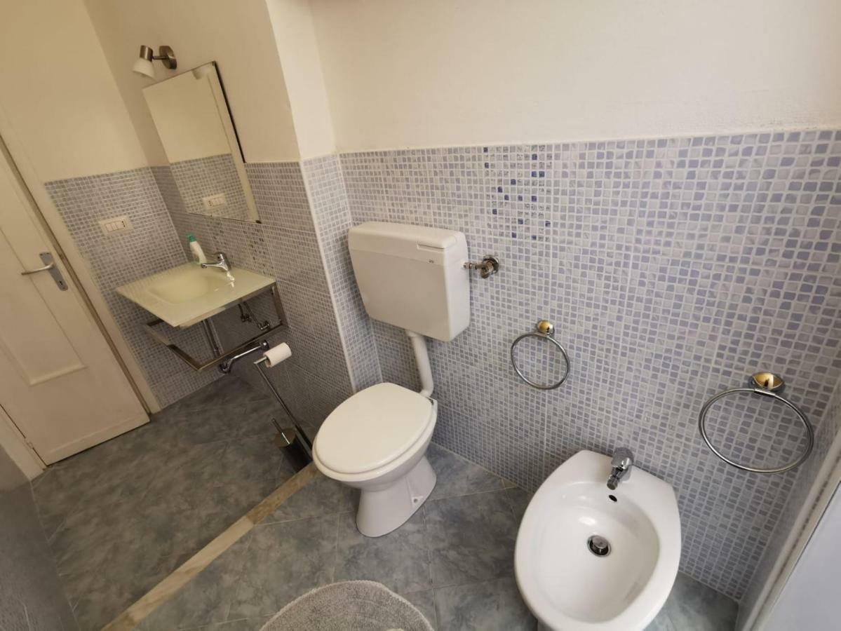 Rooms For Rent 67 Sassari Exterior foto